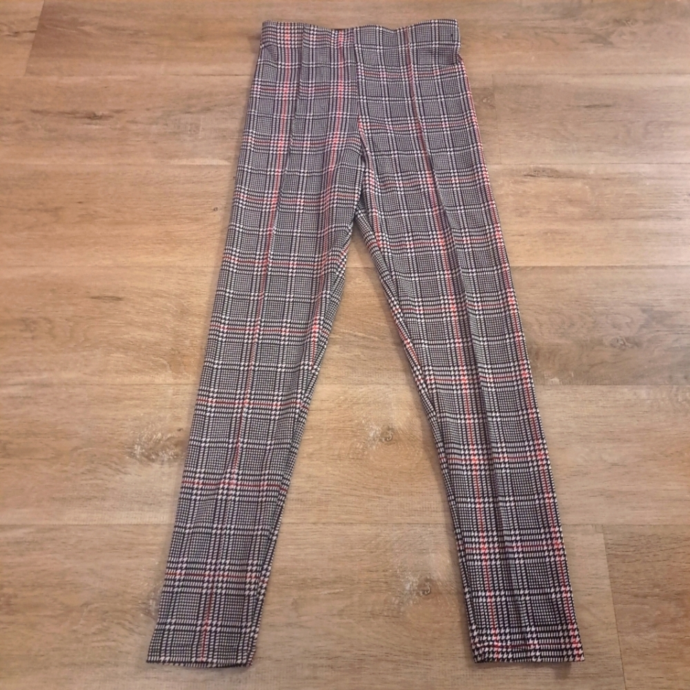 Ashley Blue's Black White Red Plaid High-Waisted Leggings Crease Stitch Small